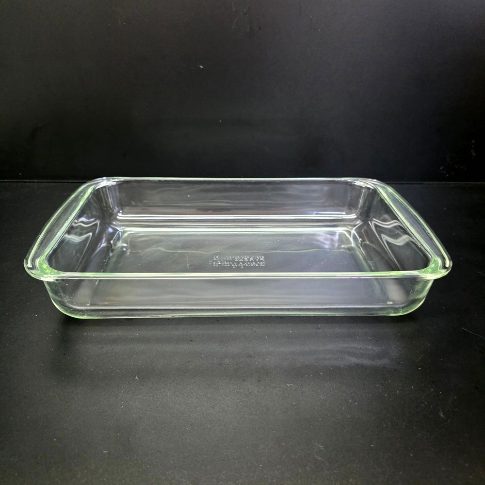 Pyrex 232-N Baking Dish 2 Quart Clear Glass Rectangular Casserole Pan 8385